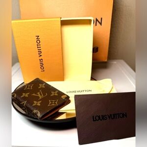 Authentic! Louis Vuitton Monogram Porte Cartas Pression Card Holder (7)